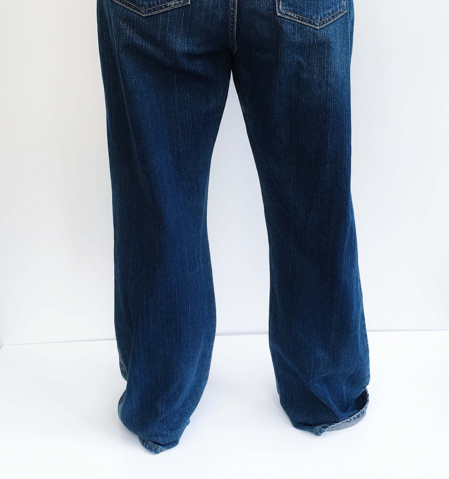 Back view of jeans showing hip to floor.