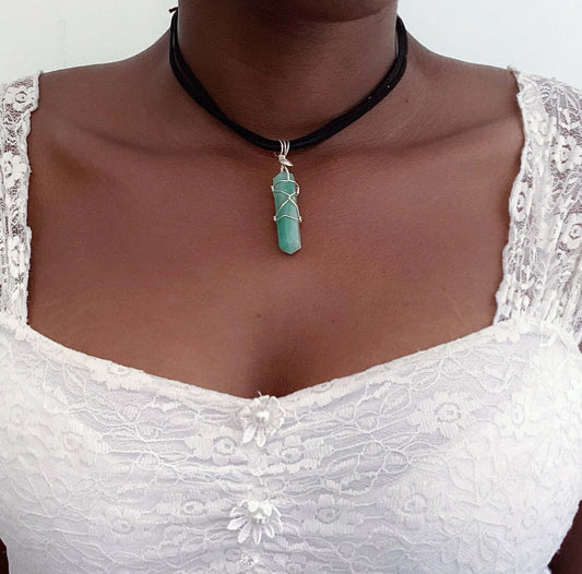 Front view of silver wire bound, cut and polished aventurine on choker.